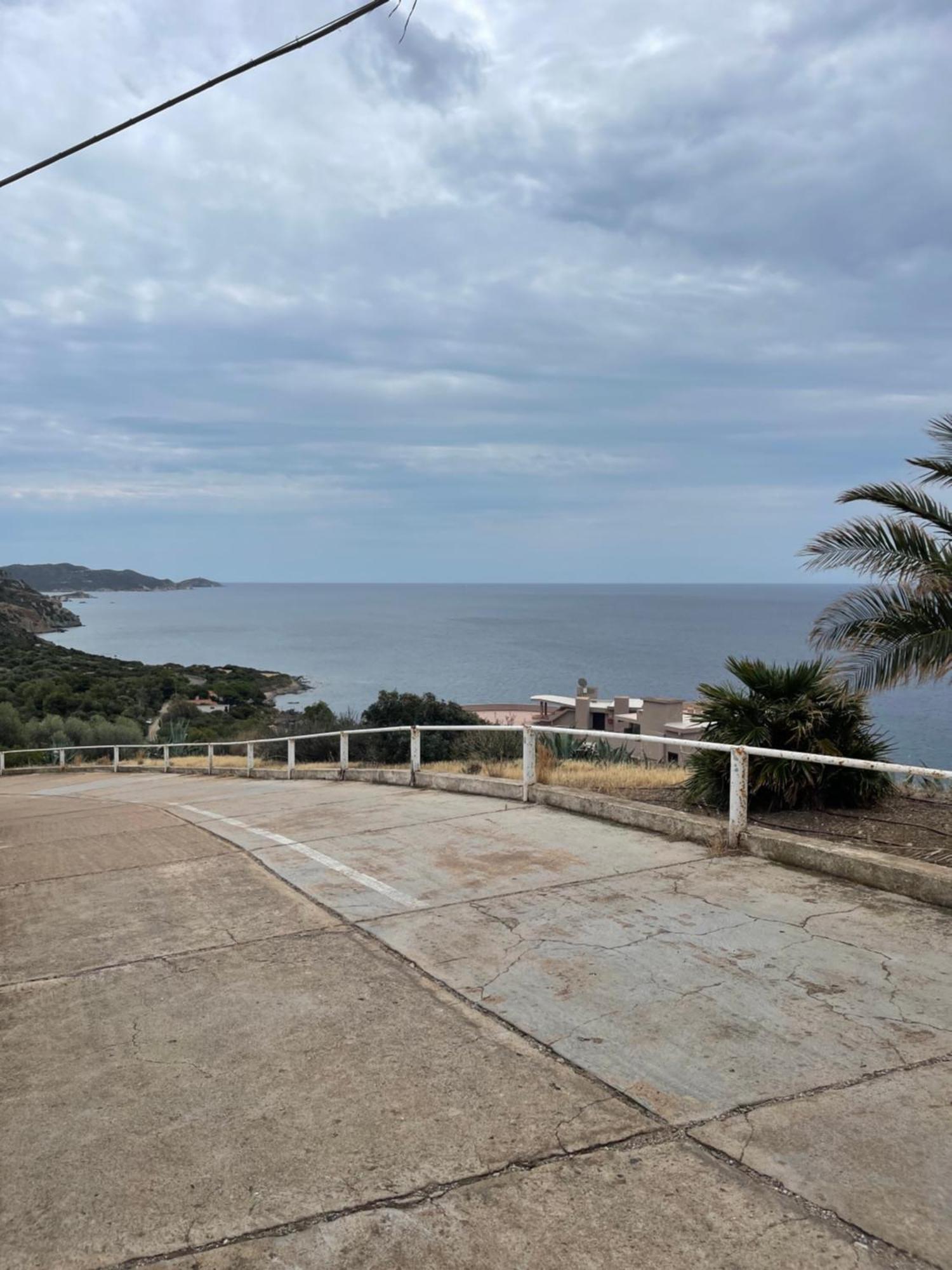 Gli Appartamenti Di Francuzzo Teulada Bagian luar foto